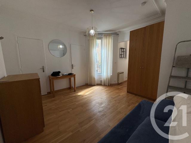Location Appartement Rue de Cadix, Paris