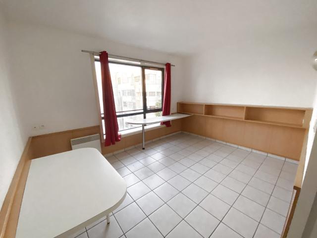 Location Appartement Rue de Camonil, Rodez