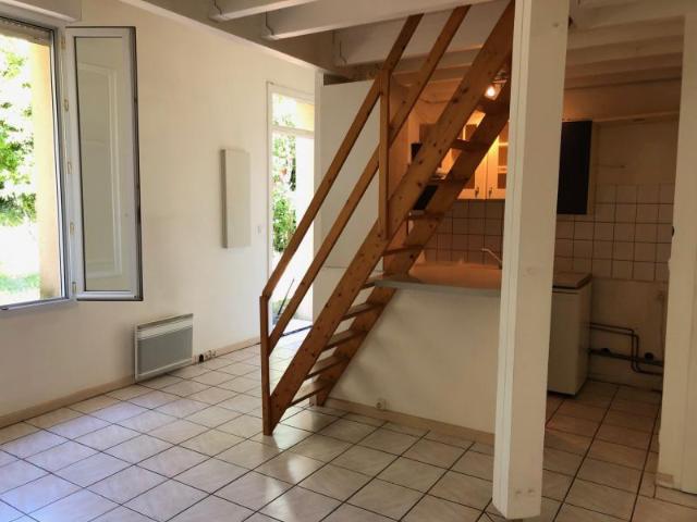 Location Appartement Rue de Canolle, Bordeaux