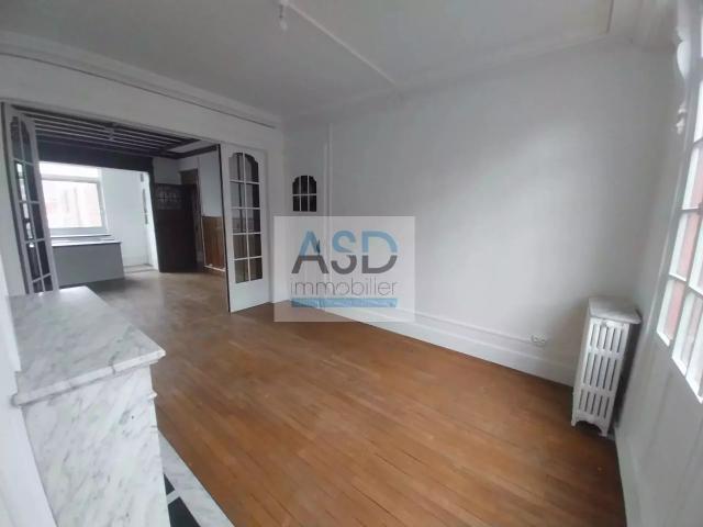 Location Appartement Rue de Canteleu, Lille