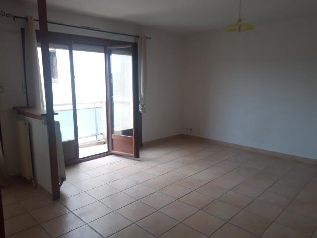 Location Appartement Rue De Casseyrols, Montpellier