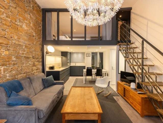 Location Appartement Rue de Castries, Lyon