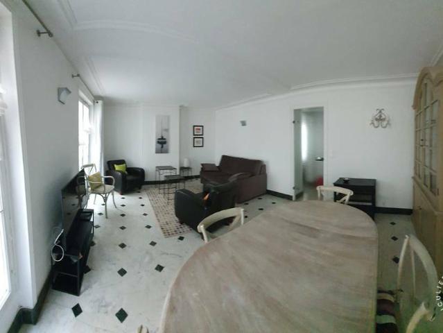 Location Appartement Rue de Chaillot, Paris