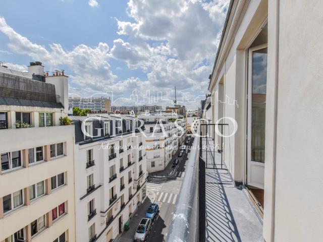 Location Appartement Rue de Chambéry, Paris