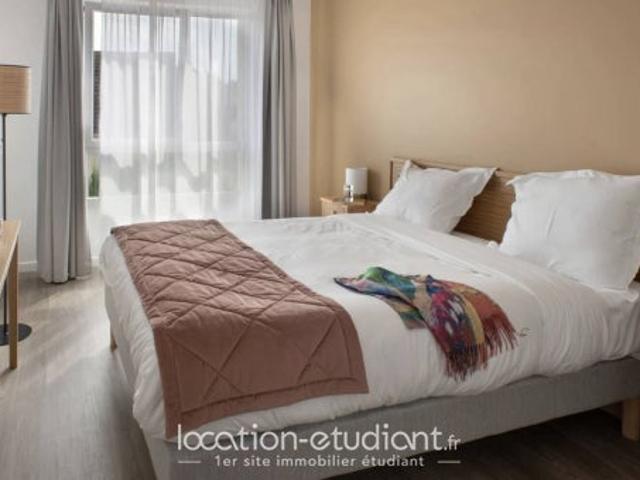 Location Appartement Rue de Champbenoist, Provins