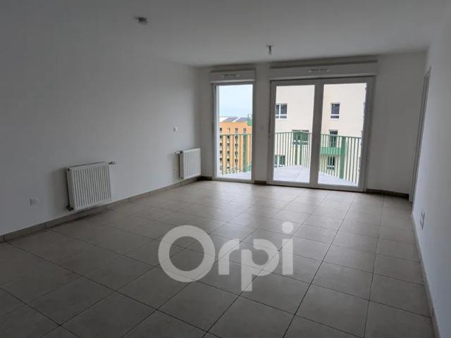 Location Appartement Rue de Chanteranne, Clermont Ferrand