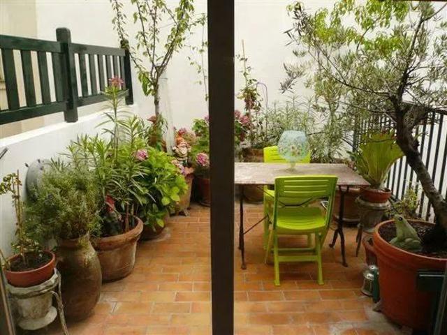 Location Appartement Rue de Châteaudun, Paris