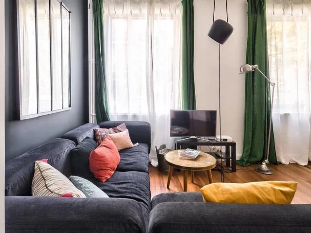 Location Appartement Rue de Chazelles, Paris