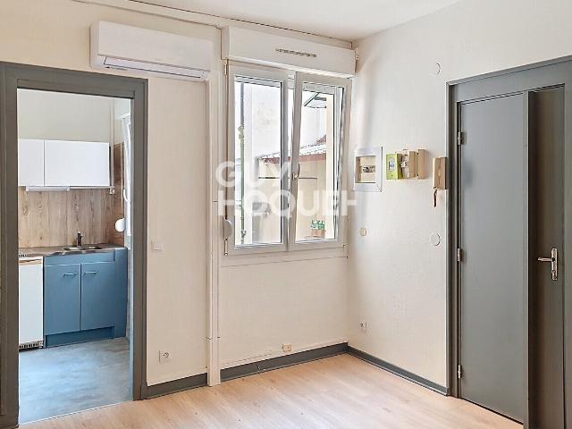 Location Appartement Rue de Chevigné, Reims