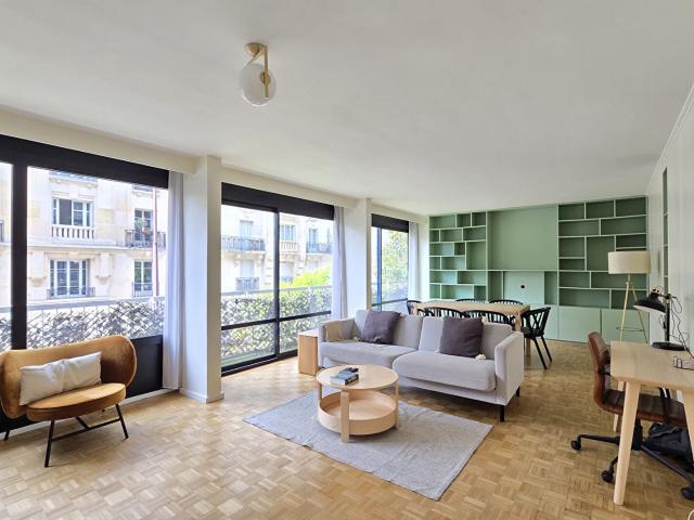 Location Appartement Rue de Civry, Paris