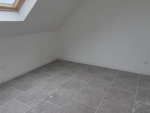 Location Appartement Rue de Cipréaux, Feignies
