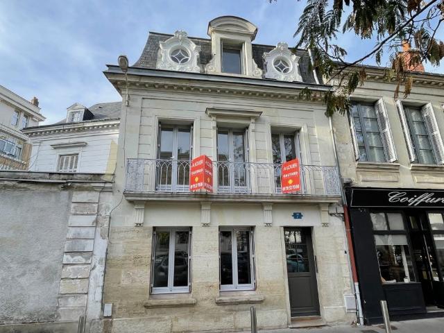 Location Appartement Rue de Clocheville, Tours