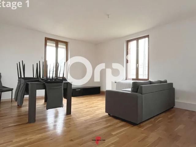 Location Appartement Rue de Crécy, La Fère