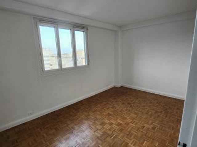 Location Appartement Rue de Crimée, Paris