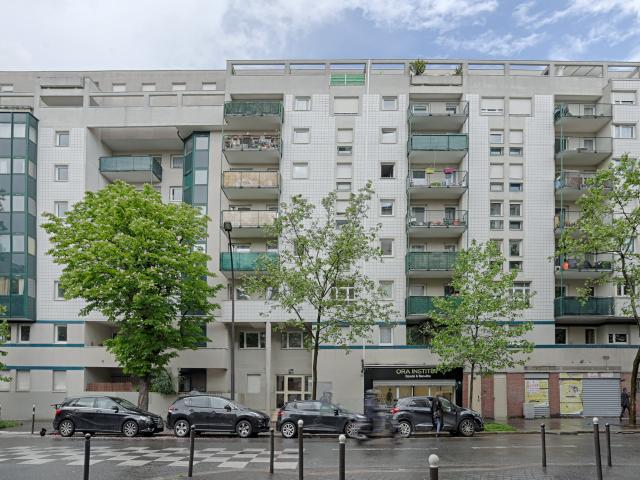 Location Appartement Rue de Crimée, Paris