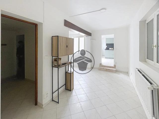 Location Appartement Rue Cyrille, Boué