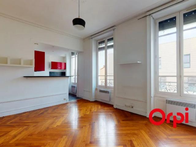 Location Appartement Rue de Cuire, Lyon