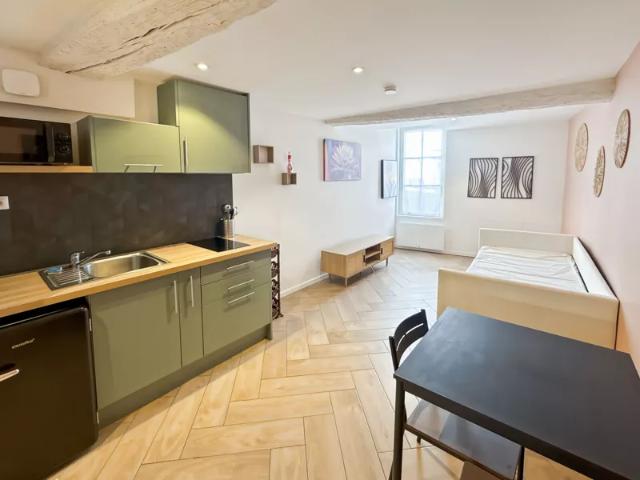 Location Appartement Rue de Bourgogne, Orléans