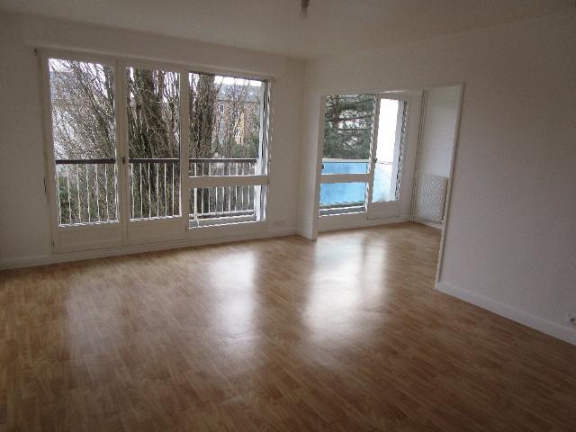 Location Appartement Rue de Bourgogne, Rennes