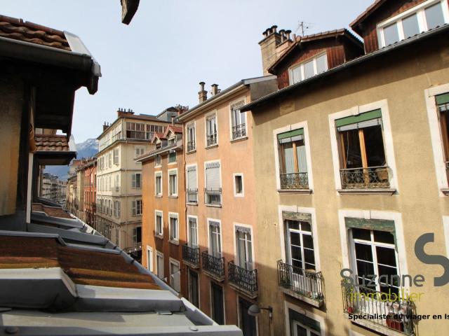 Location Appartement Rue de Bonne, Grenoble