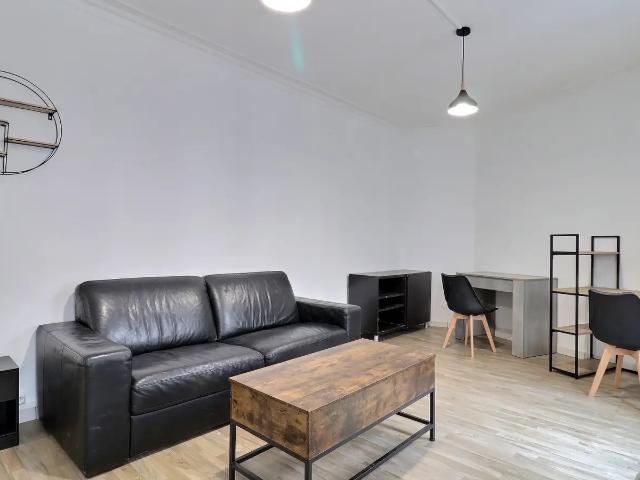 Location Appartement Rue de Bazeilles, Paris