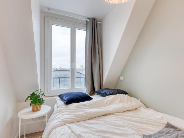 Location Appartement Rue de Bagnolet, Paris