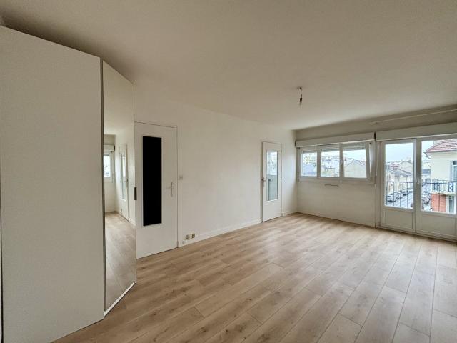 Location Appartement Rue de Bethléem, Reims