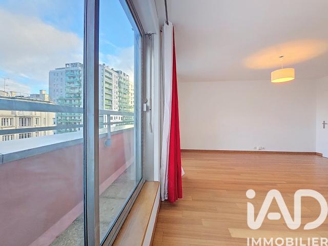 Location Appartement Rue de Bezons, Courbevoie