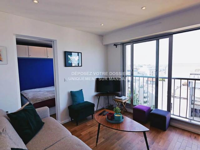 Location Appartement Rue de Belleville, Paris