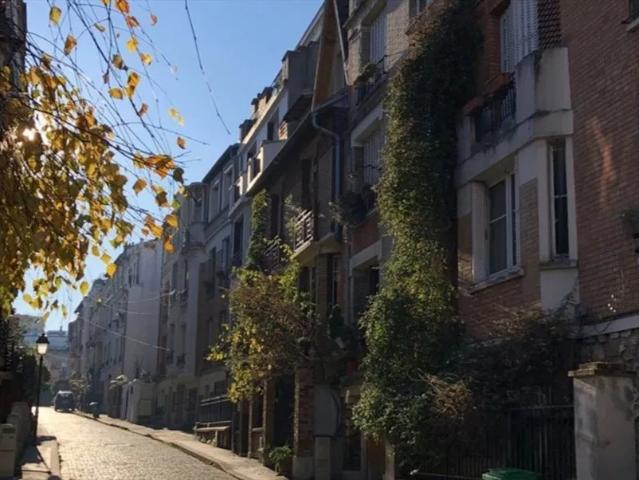 Location Appartement Rue de Belleville, Paris