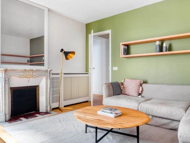 Location Appartement Rue de Berri, Paris