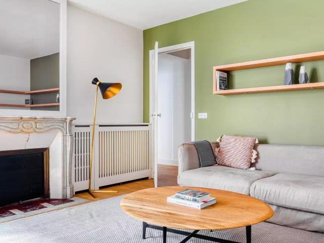 Location Appartement Rue de Berri, Paris