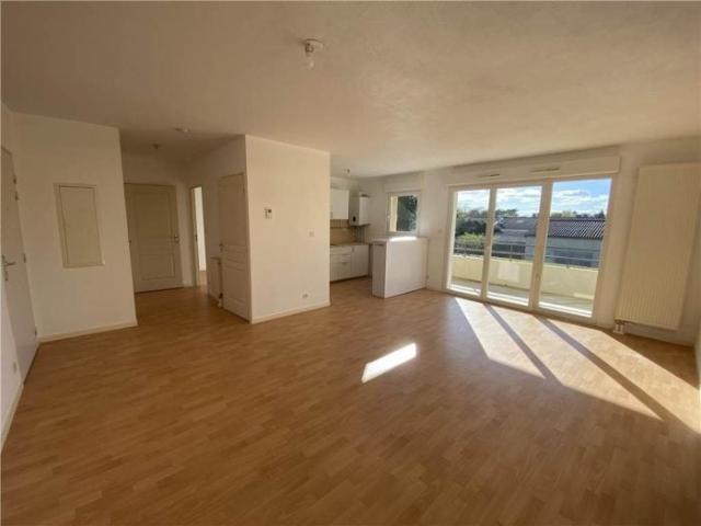 Location Appartement Rue de Bignoux, Poitiers