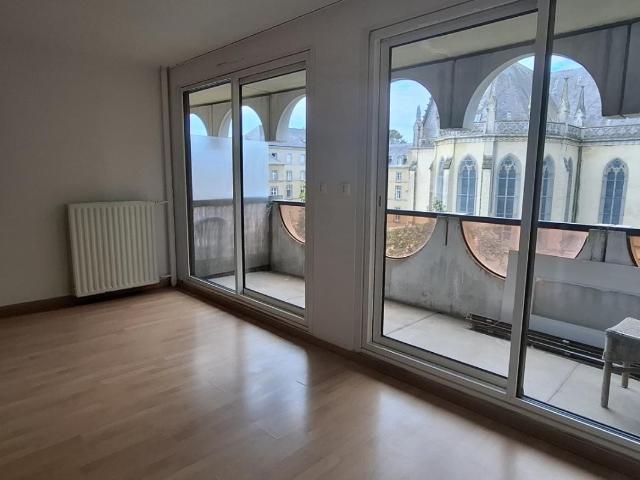 Location Appartement Rue de Brest, Rennes