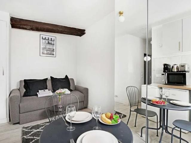 Location Appartement Rue de Bretagne, Paris