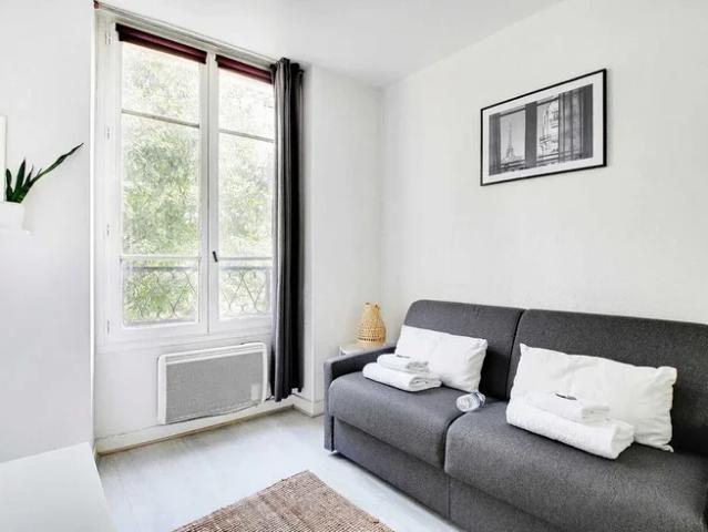Location Appartement Rue de Bretagne, Paris