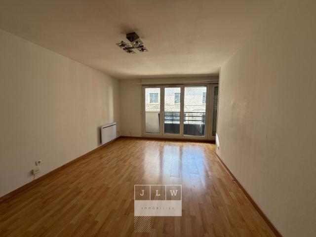 Location Appartement Rue de Brigode, Lille