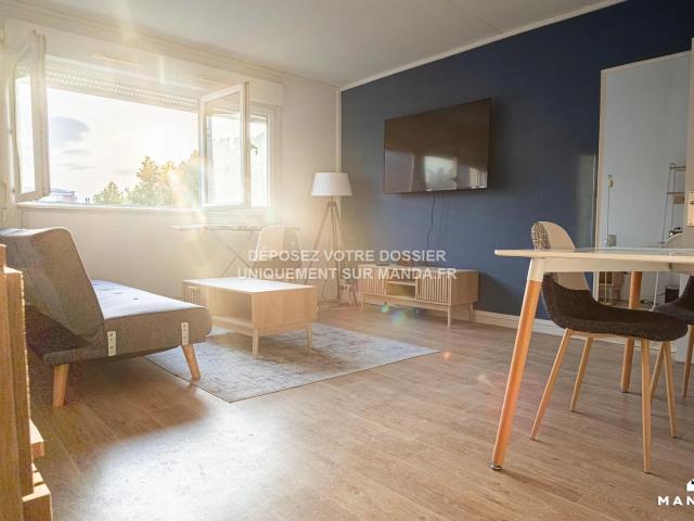 Location Appartement Rue de Brimontel, Reims