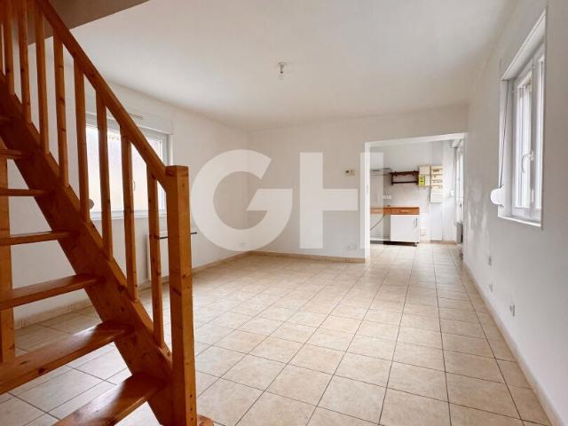 Location Appartement Rue de Gognies Chaussée, Maubeuge