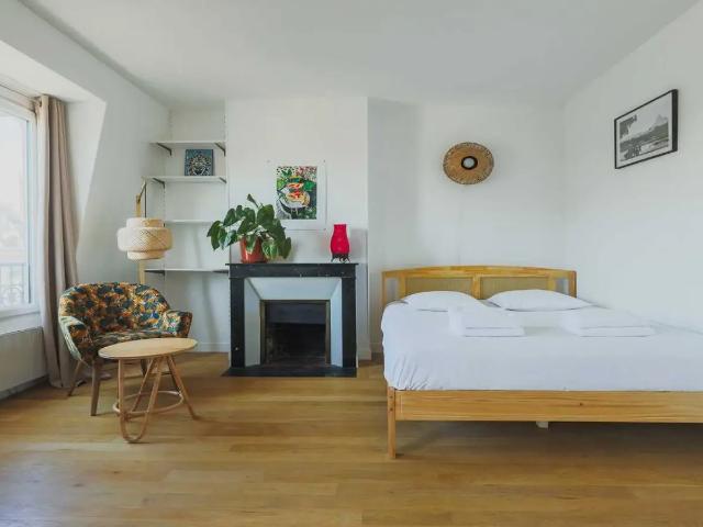 Location Appartement Rue de Gergovie, Paris