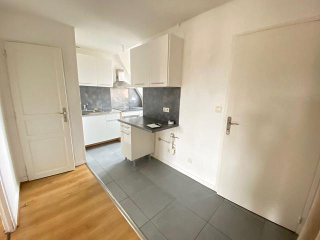 Location Appartement Rue de Grenoble, Évreux