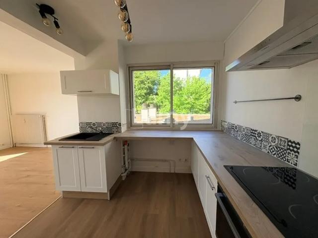 Location Appartement Rue de Dole, Besançon