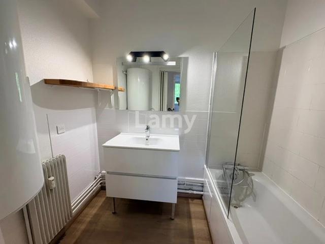 Location Appartement Rue de Dole, Besançon