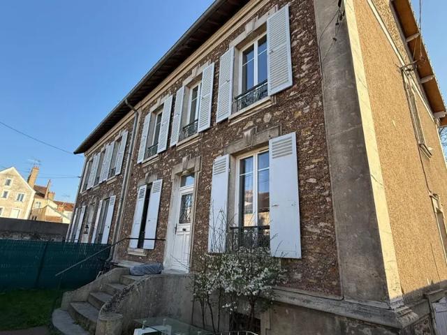 Location Appartement Rue de Dammarie, Melun