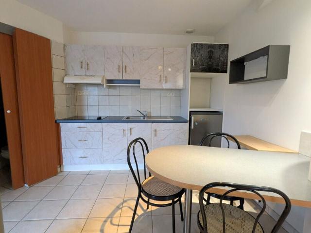 Location Appartement Rue de Fougères, Vitré