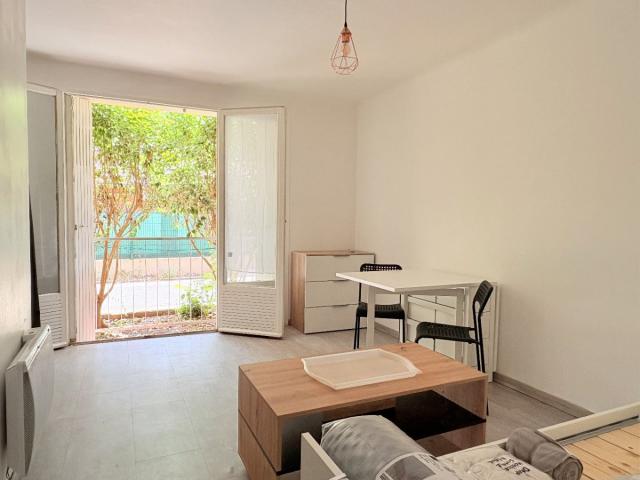 Location Appartement Rue de Font Couverte, Montpellier