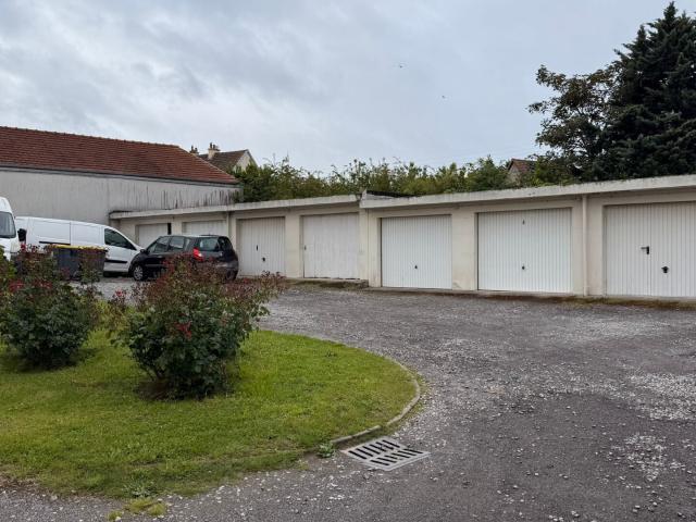 Location Appartement Rue de Falaise, Caen