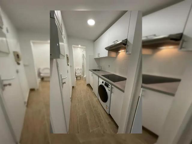 Location Appartement Rue de Fécamp, Paris