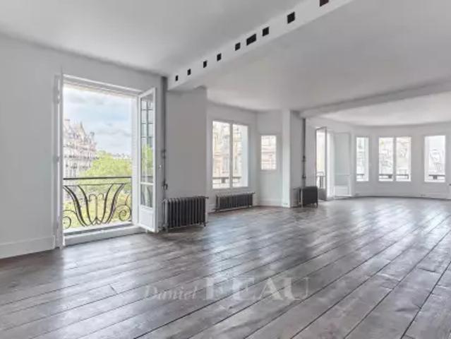 Location Appartement Rue de Fleurus, Paris