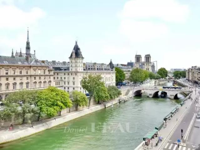 Location Appartement Rue de Fleurus, Paris
